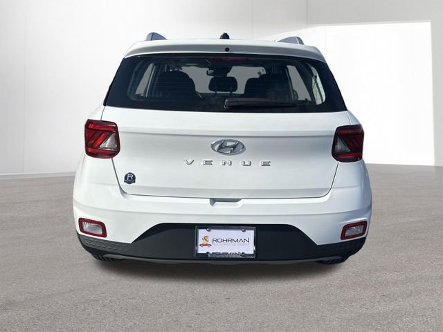 New 2026 Hyundai Venue SEL FWD image 6