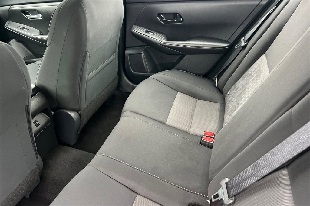 Used 2024 Nissan Sentra SV image 15