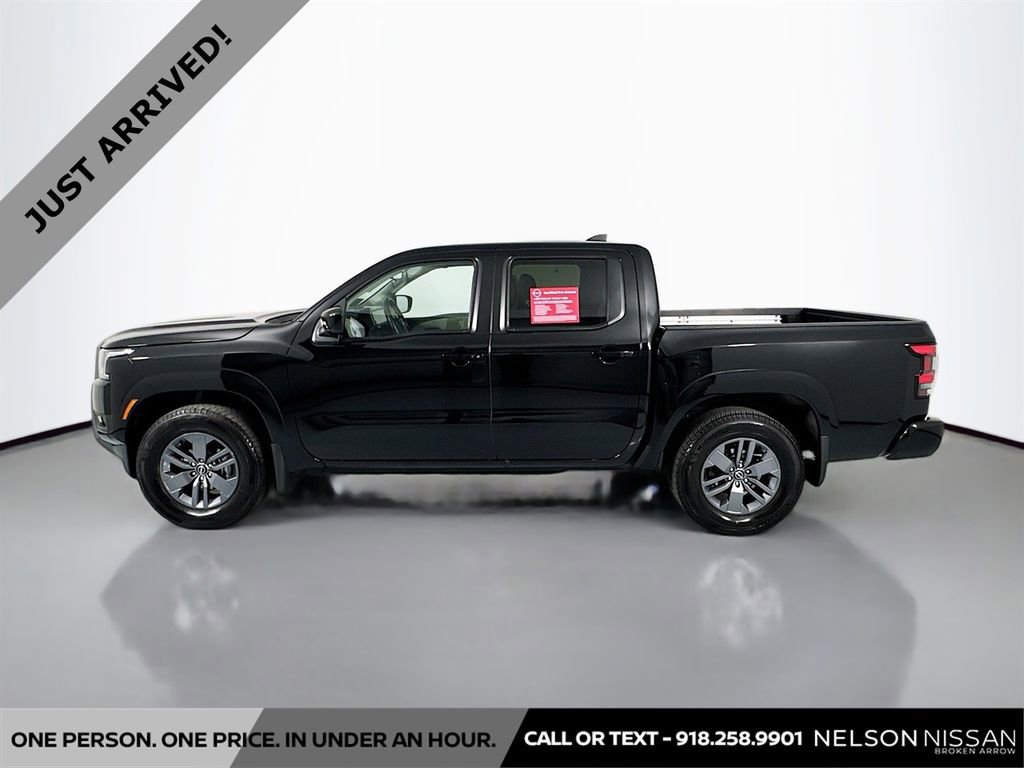 Certified 2025 Nissan Frontier SV w/ SV Convenience Package image 8