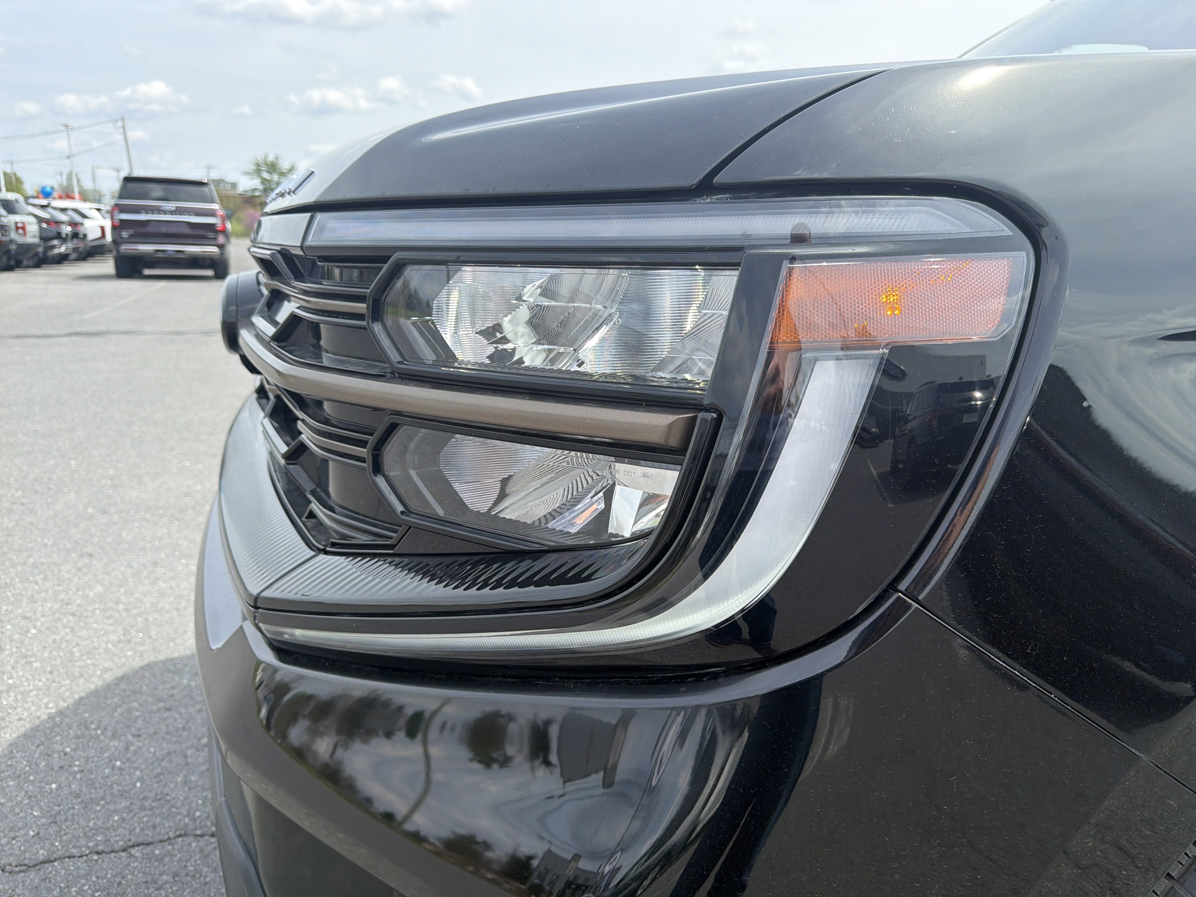 Used 2025 Ford Expedition Active AWD/4WD image 10