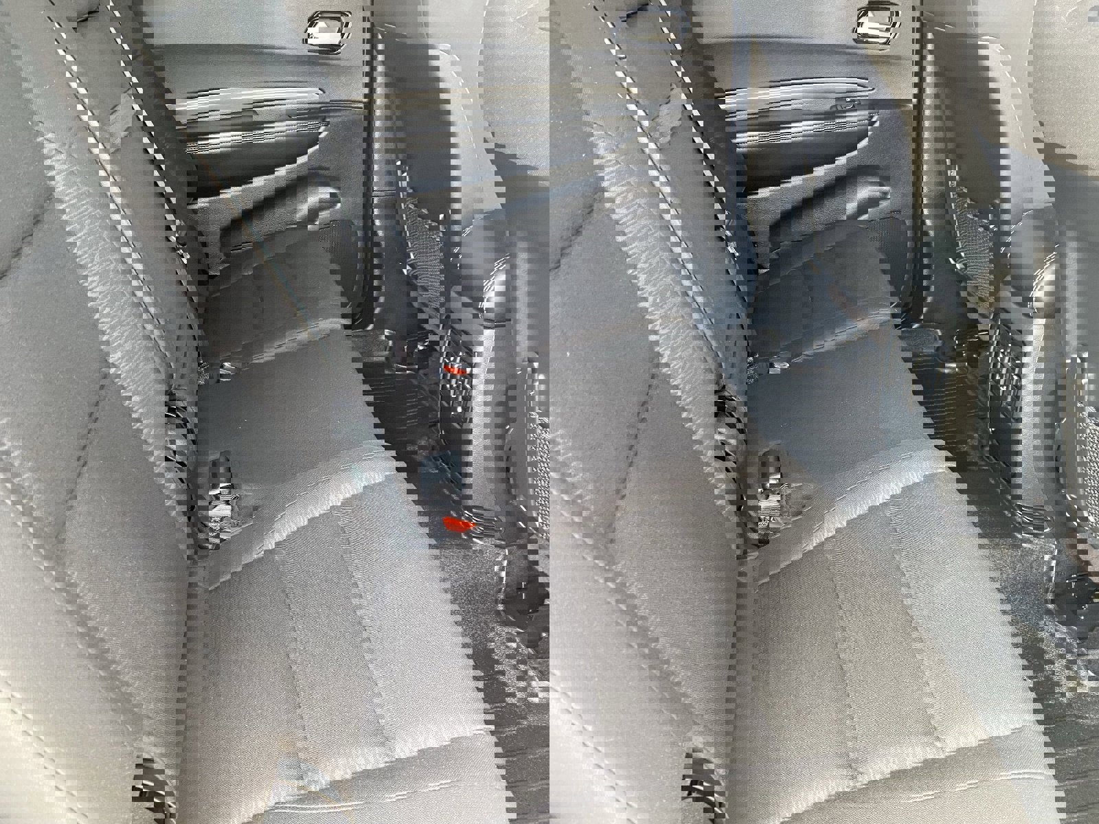 Used 2021 Dodge Durango SXT image 14