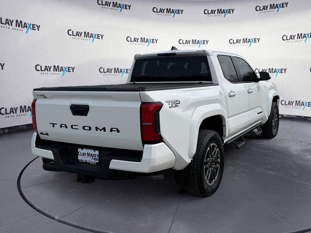 Used 2024 Toyota Tacoma TRD Sport image 5