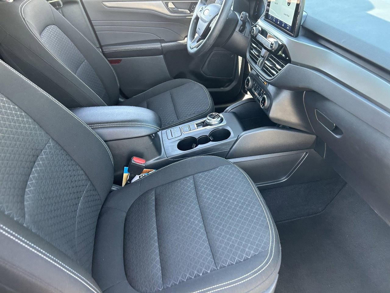 Used 2025 Ford Escape Active FWD image 12