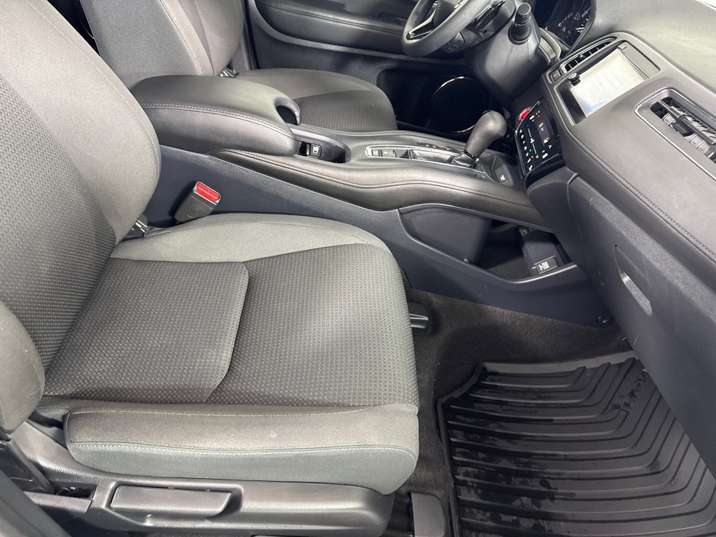 Used 2021 Honda HR-V EX image 25