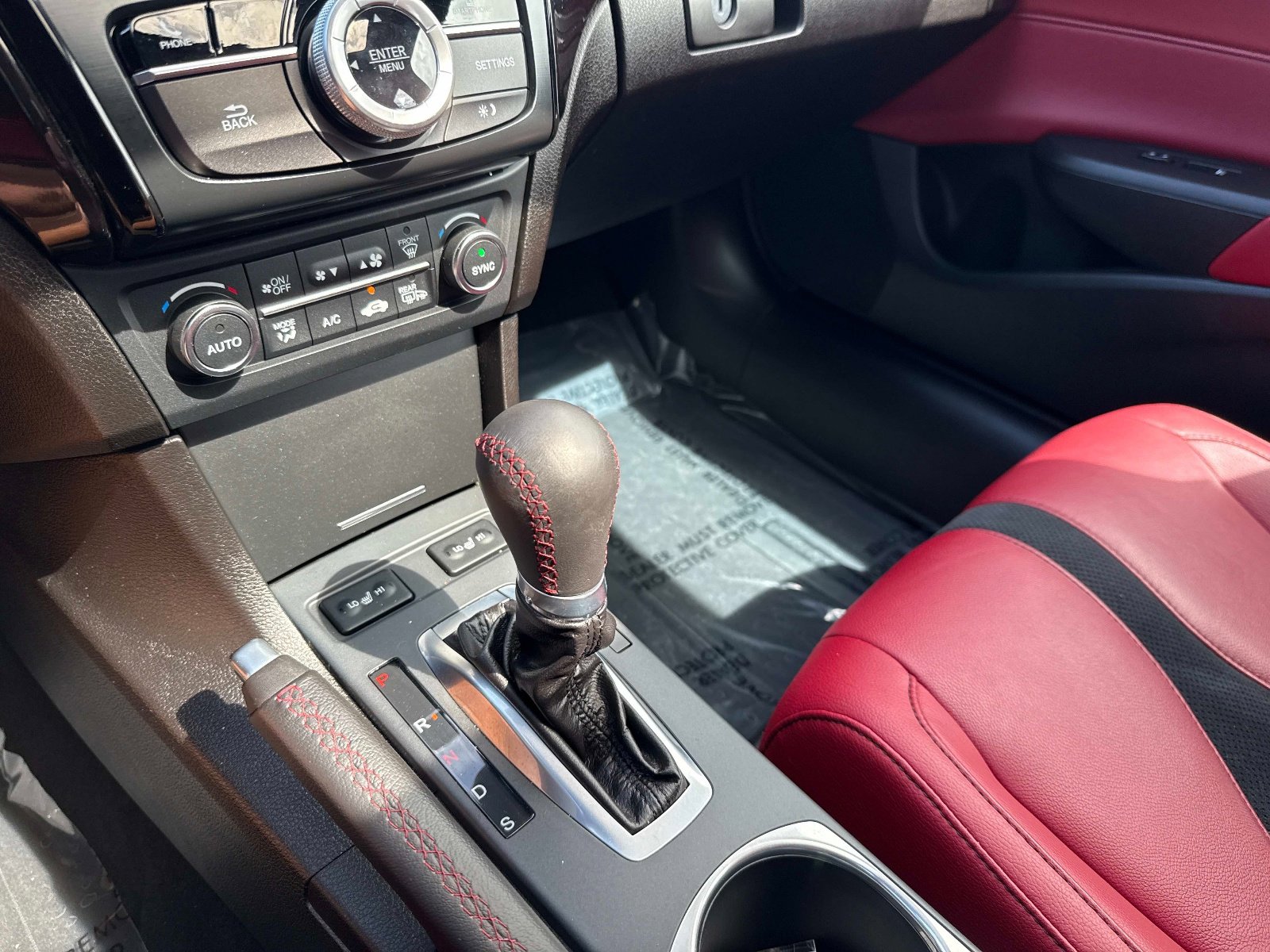 Used 2020 Acura ILX w/ Premium & A-SPEC Package FWD image 23