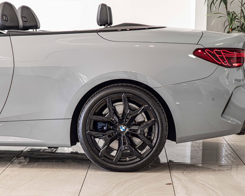 Used 2025 BMW 440i xDrive Convertible image 8