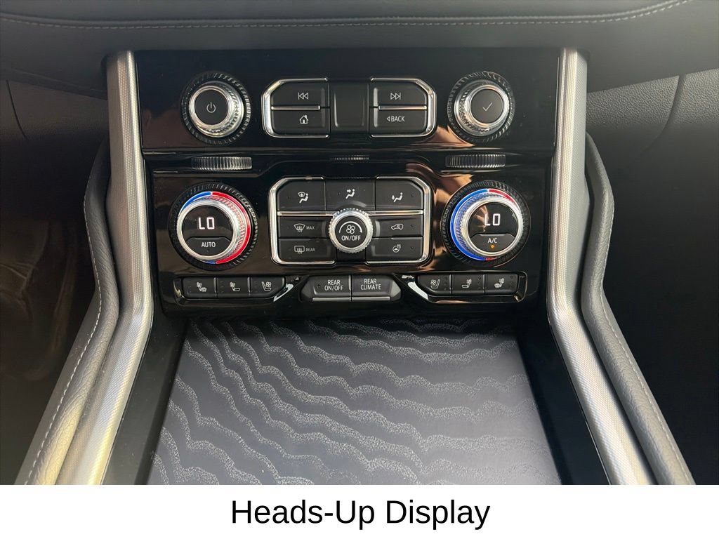 Used 2023 GMC Yukon XL Denali w/ Advanced Technology Package AWD/4WD image 23