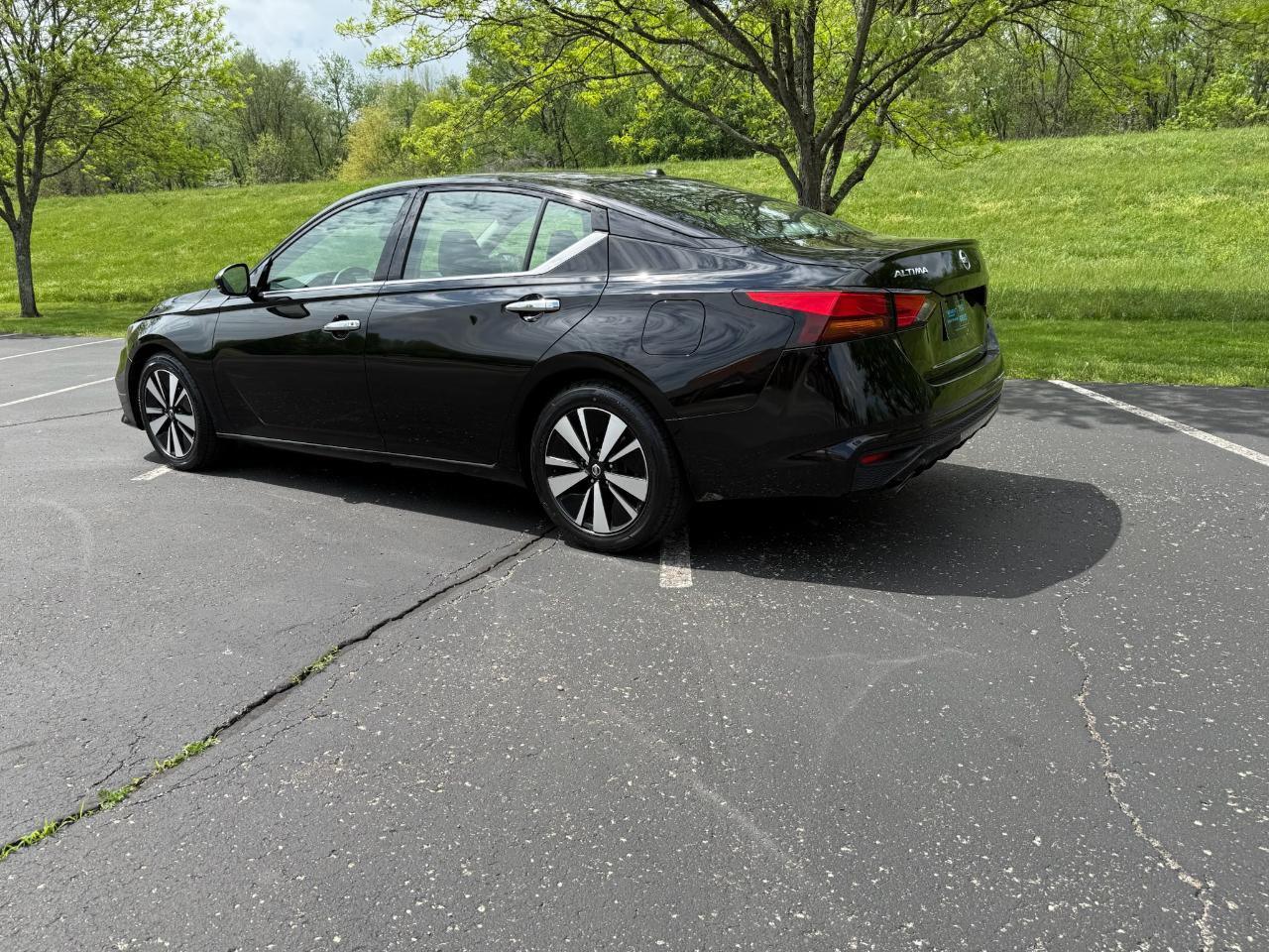 Used 2019 Nissan Altima 2.5 SL FWD image 15