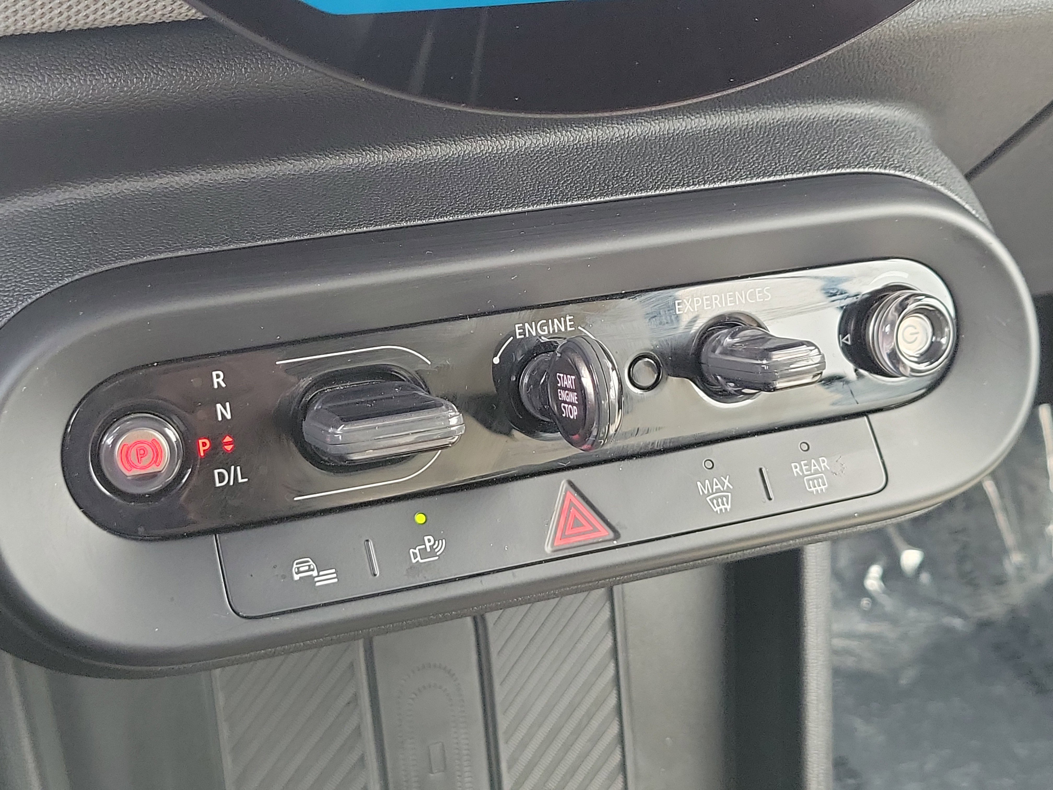 Used 2025 MINI Cooper S image 24