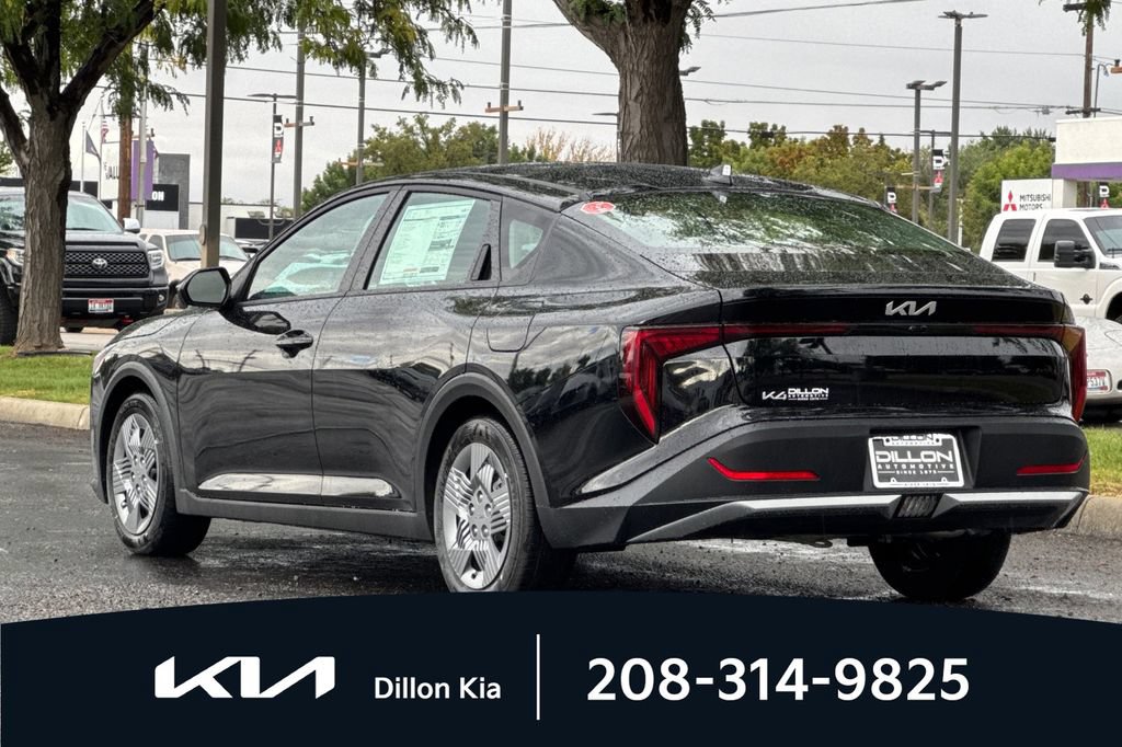 New 2026 Kia K4 FWD image 9