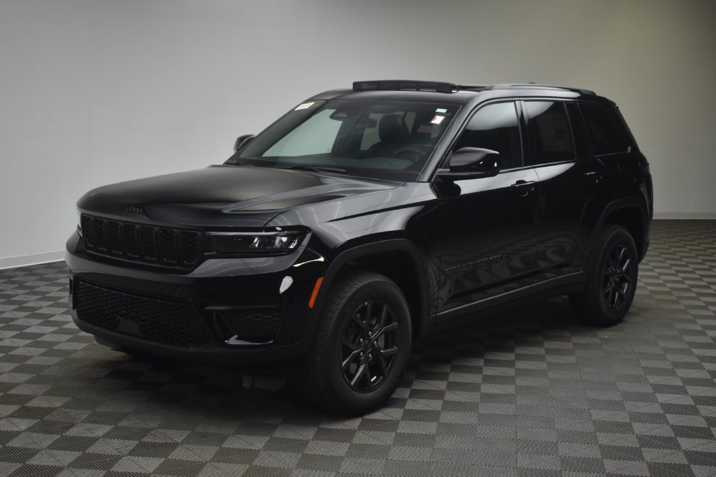 New 2027 Jeep Grand Cherokee Laredo X AWD/4WD image 13
