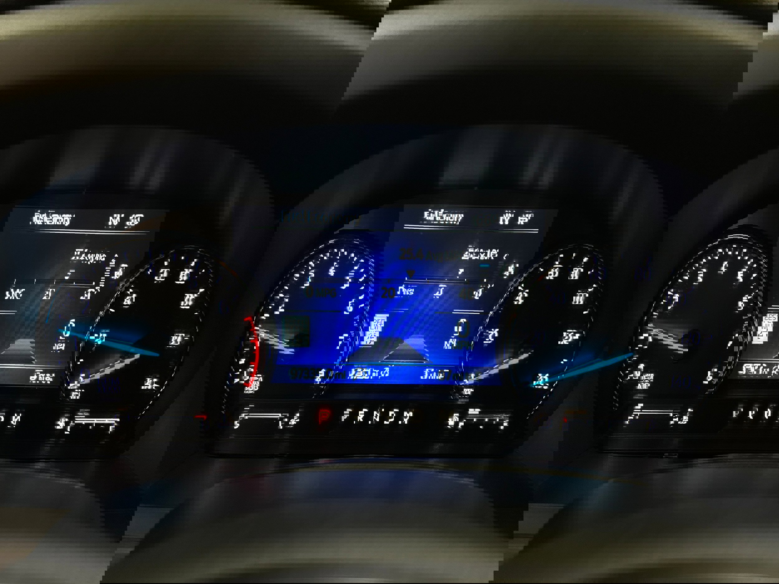 Used 2020 Ford Explorer Limited image 16