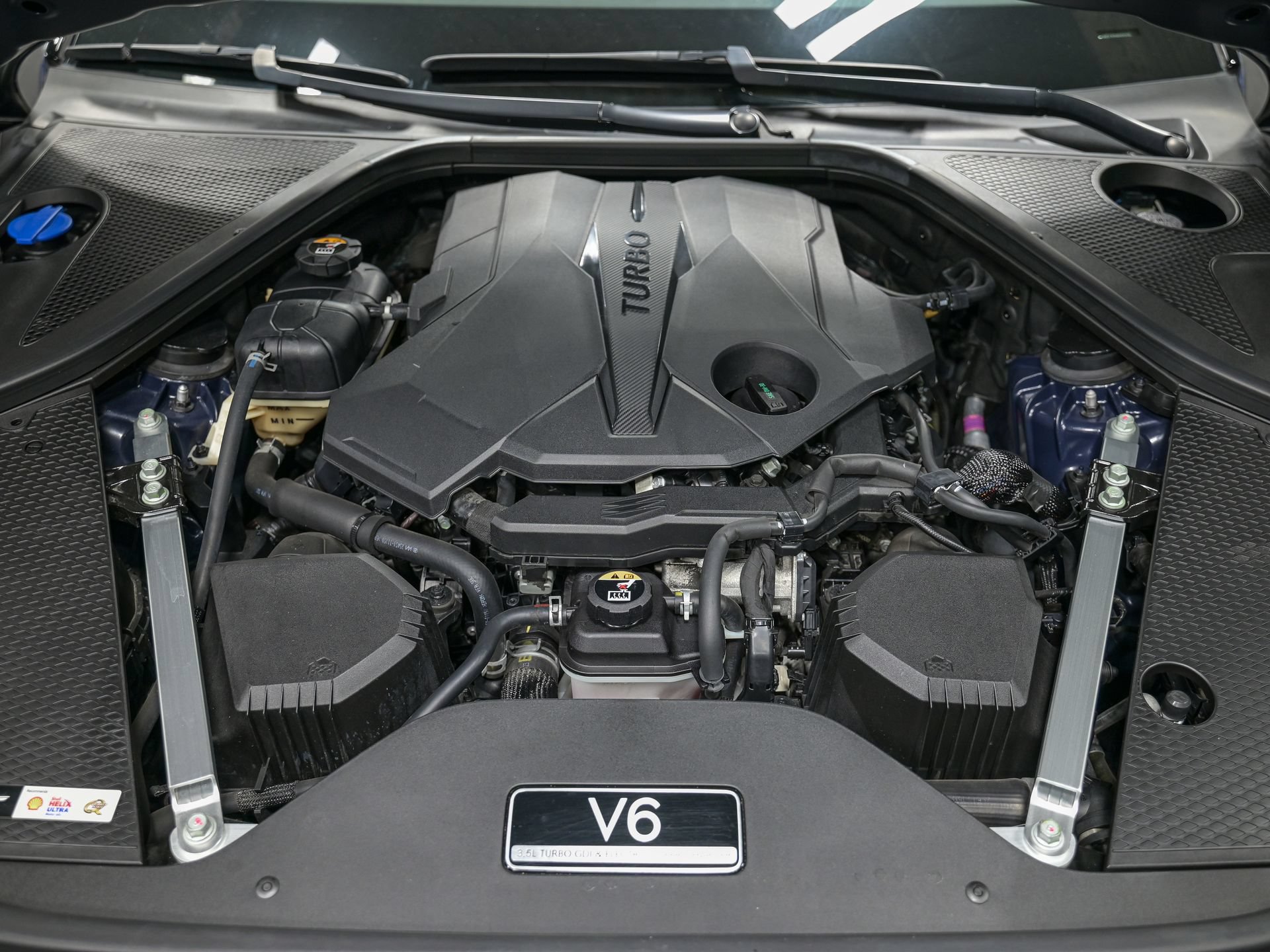 Used 2023 Genesis G90 3.5T AWD/4WD image 11
