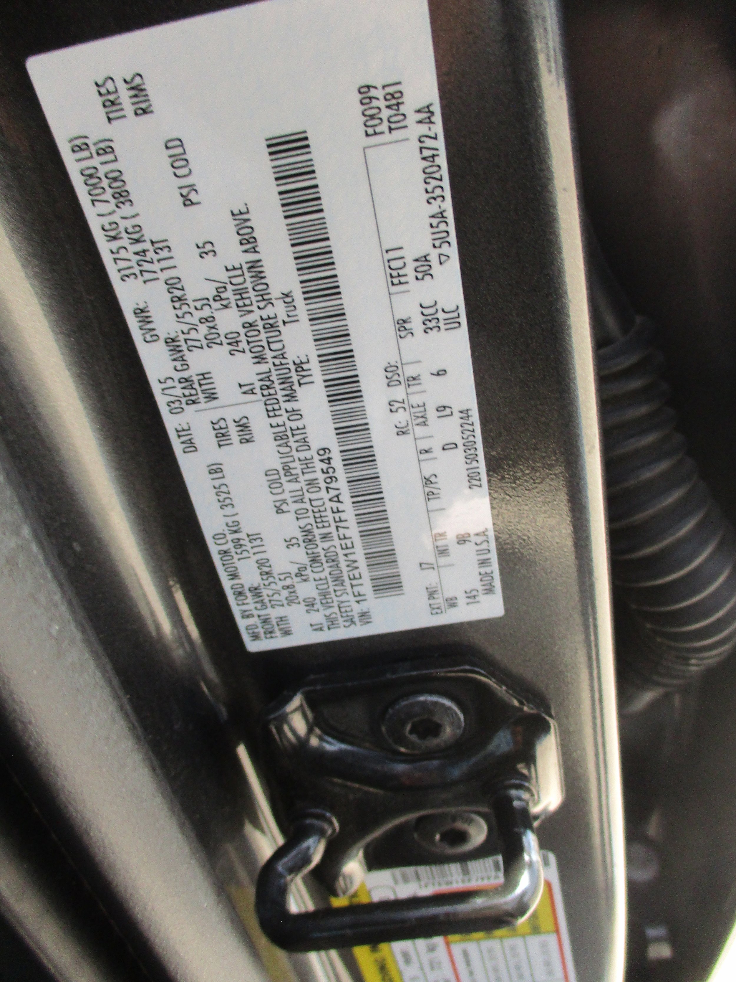 Used 2015 Ford F150 Platinum w/ Equipment Group 701A Luxury AWD/4WD image 25