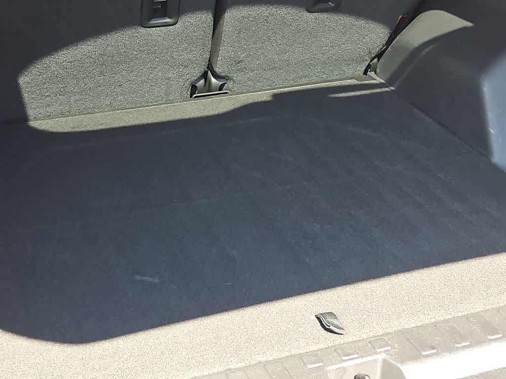 Used 2023 Chevrolet Equinox LT FWD image 17