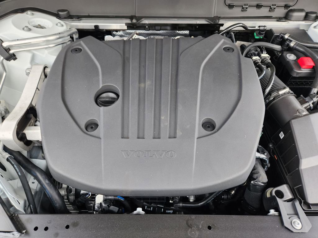 New 2026 Volvo XC60 B5 Core image 19