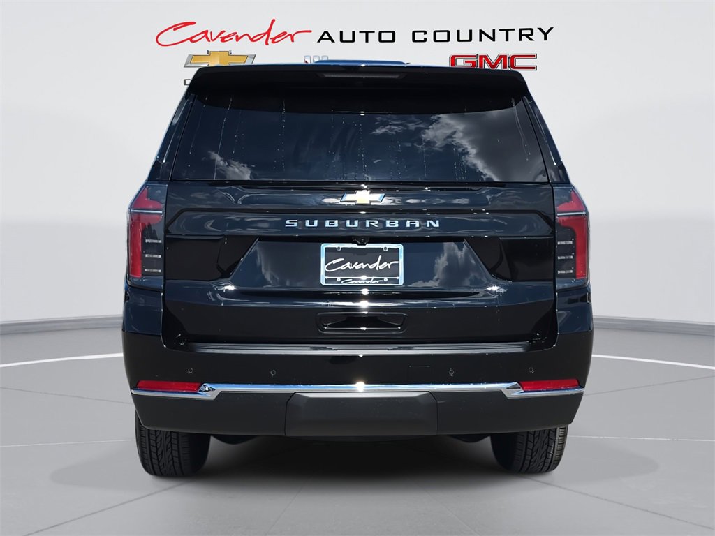 New 2026 Chevrolet Suburban LS image 7