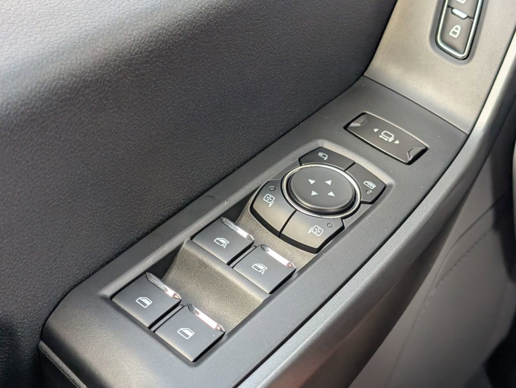 New 2026 Ford F450 XLT w/ XLT Value Package image 9