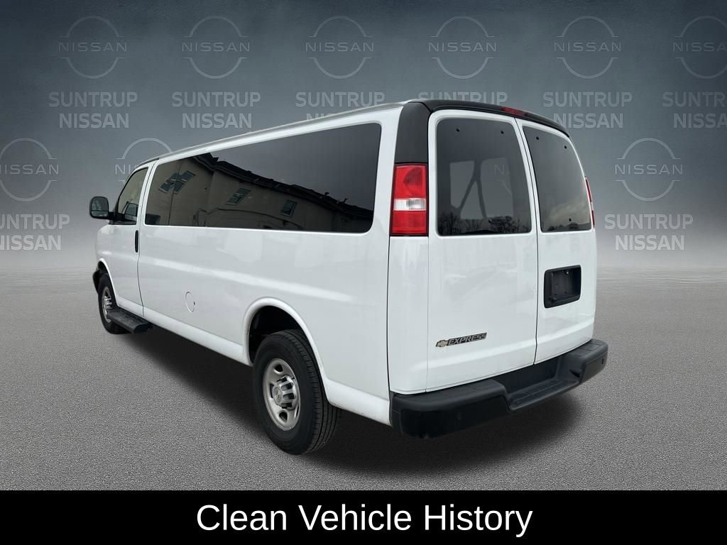 Used 2023 Chevrolet Express 3500 LS image 4