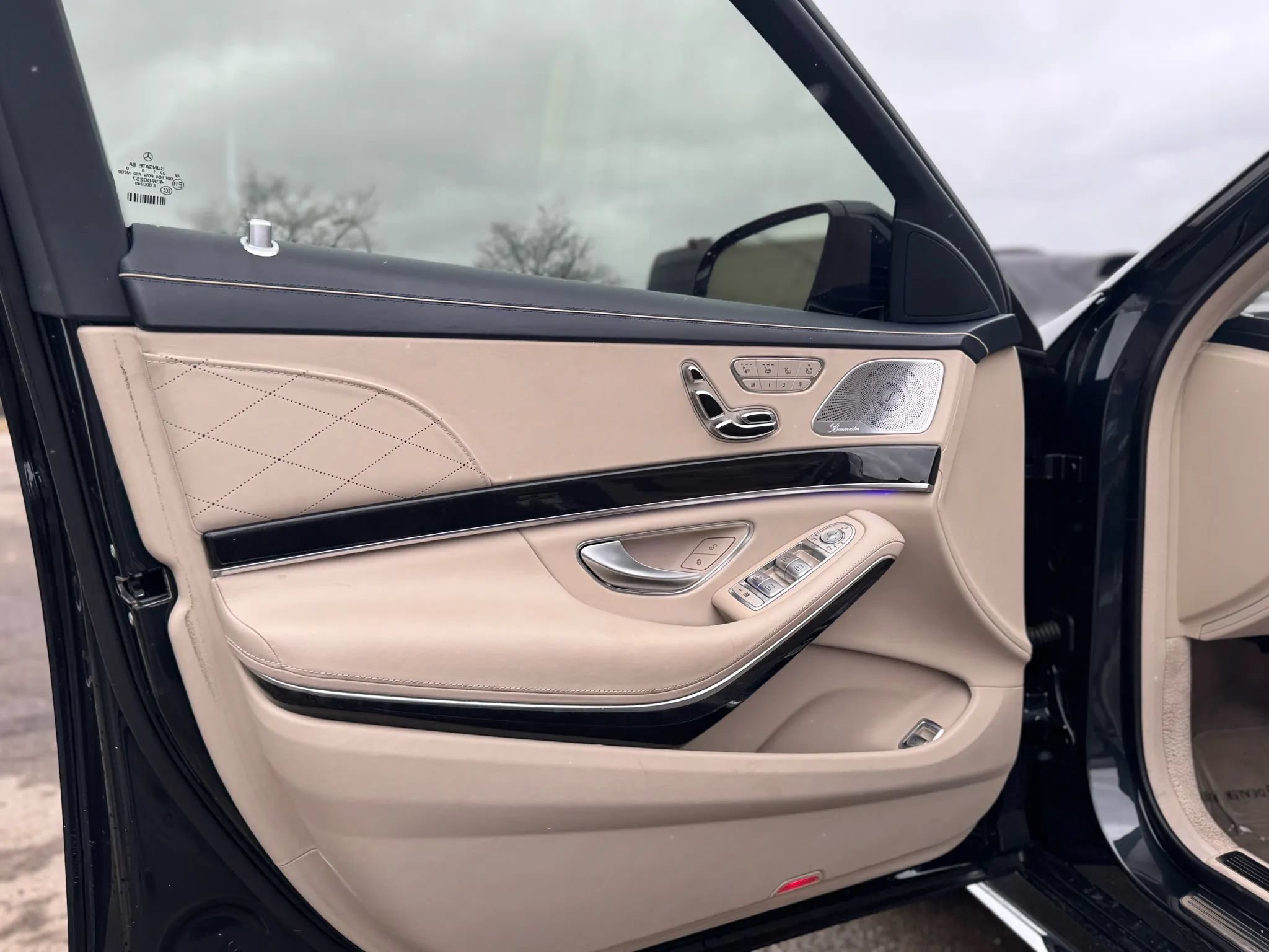 Used 2020 Mercedes-Benz S 63 AMG 4MATIC Sedan image 11