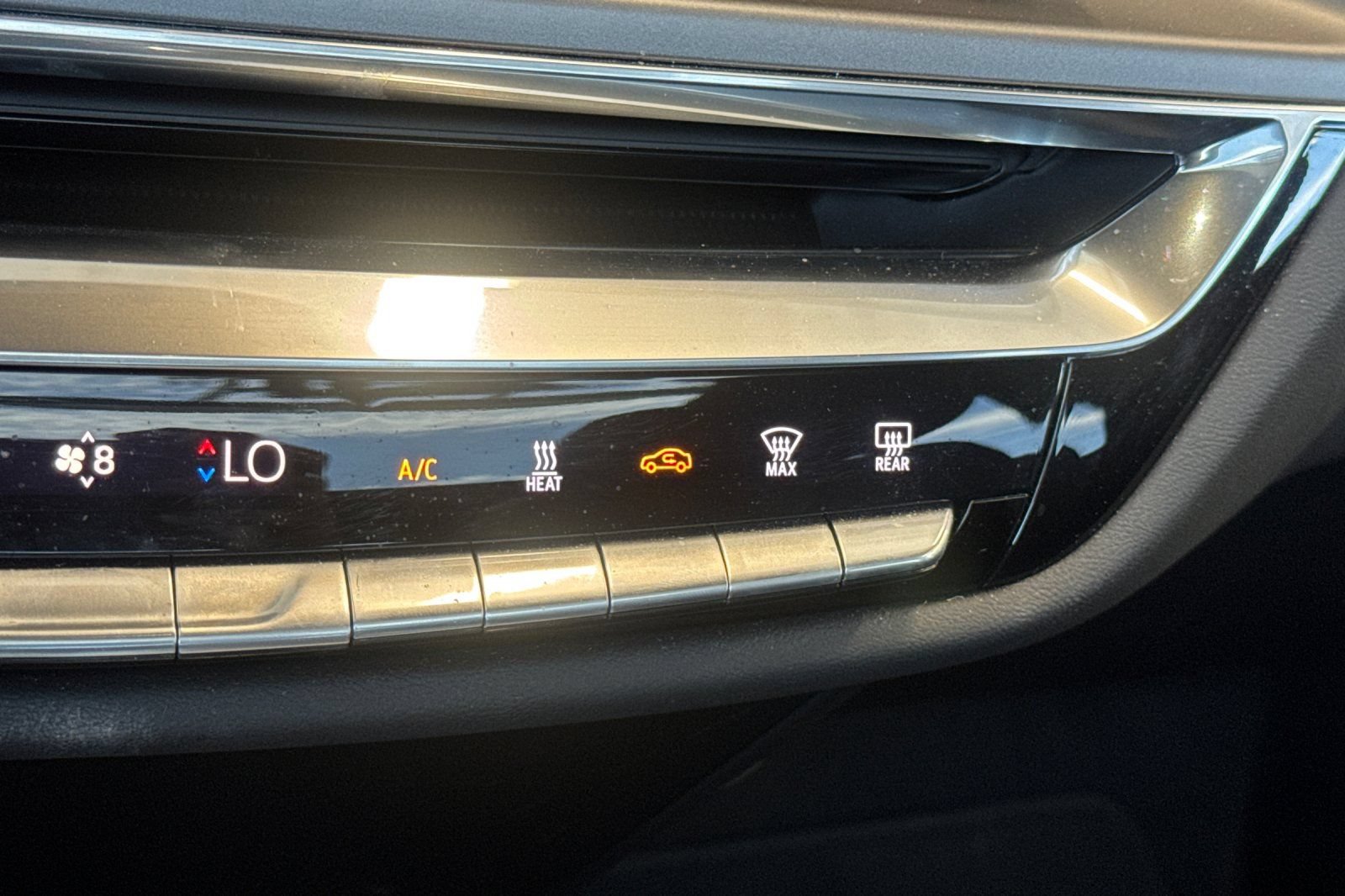 Certified 2024 Cadillac Lyriq Tech RWD image 27
