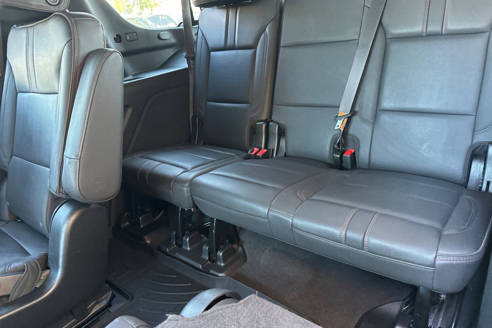 Used 2023 Chevrolet Tahoe RST w/ Luxury Package image 18