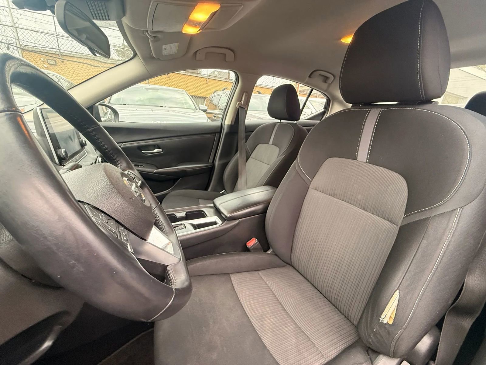 Used 2021 Nissan Sentra SV FWD image 10