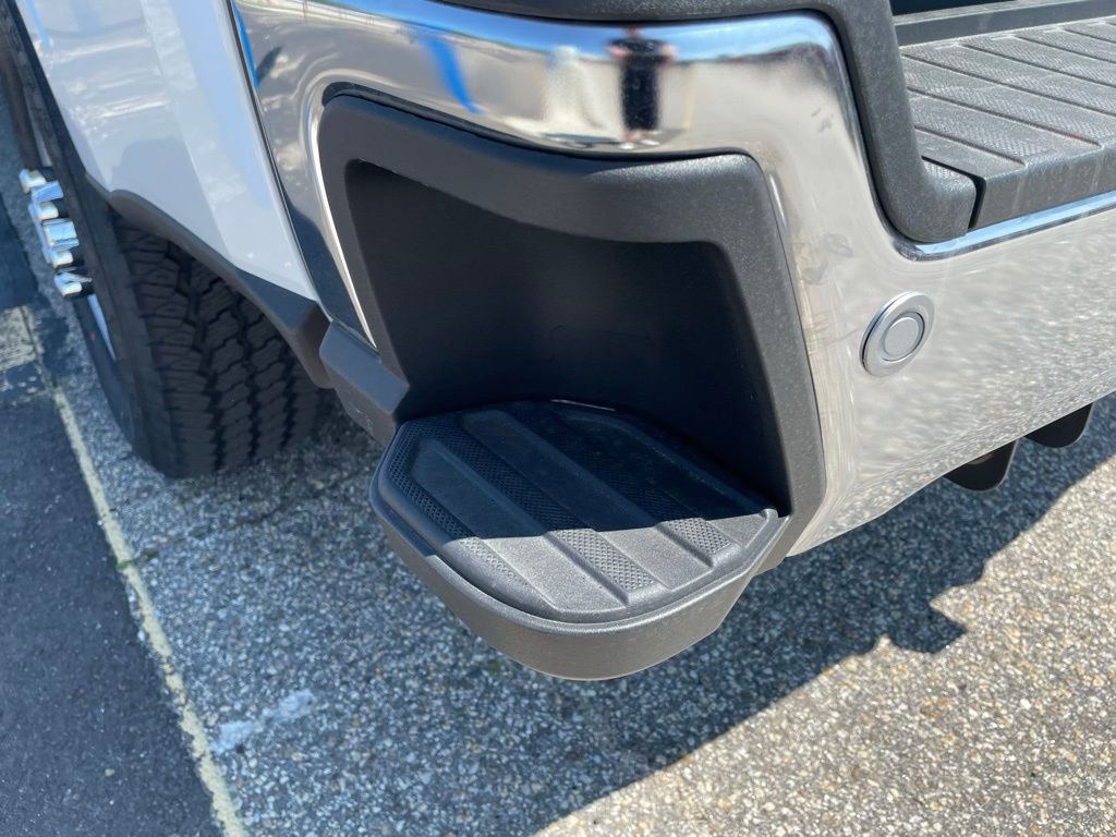 New 2025 Ford F350 XL w/ 360-Degree Camera Package image 21