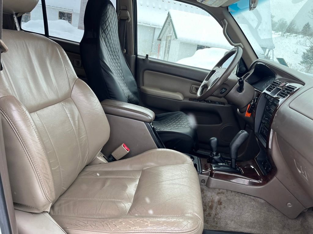 Used 2002 Toyota 4Runner Limited image 25