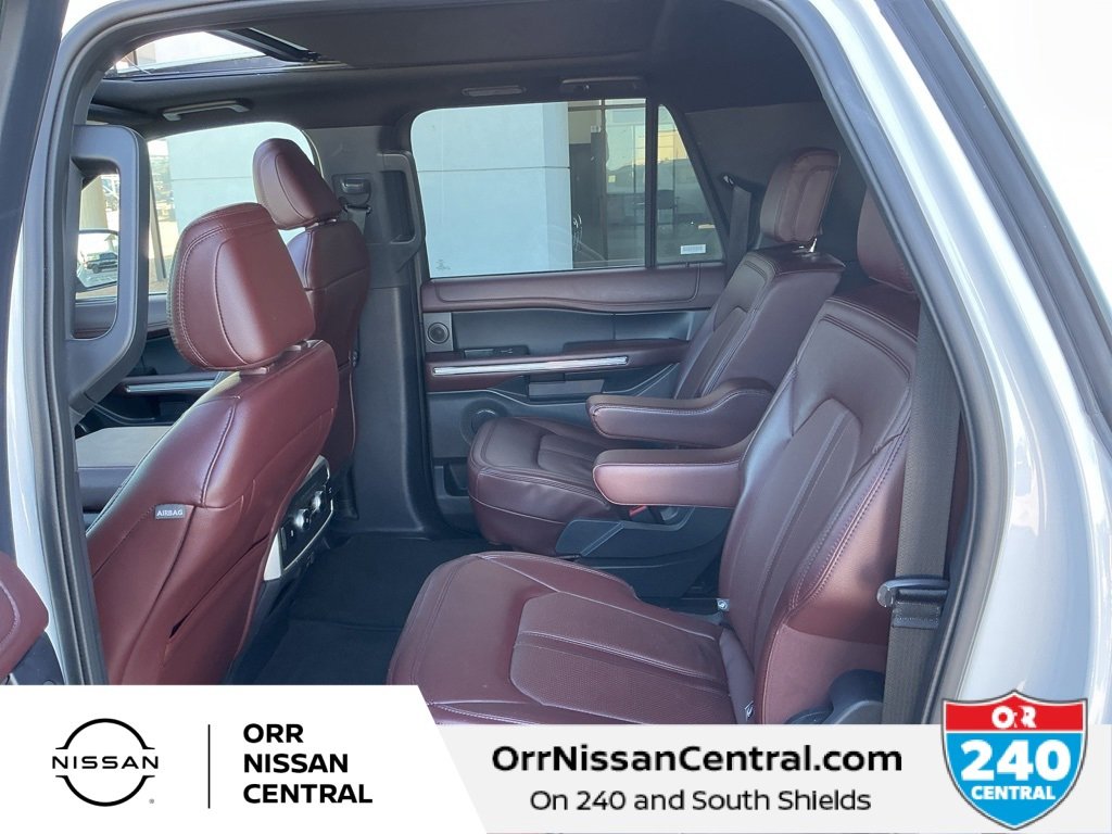 Used 2024 Ford Expedition Max Limited image 13