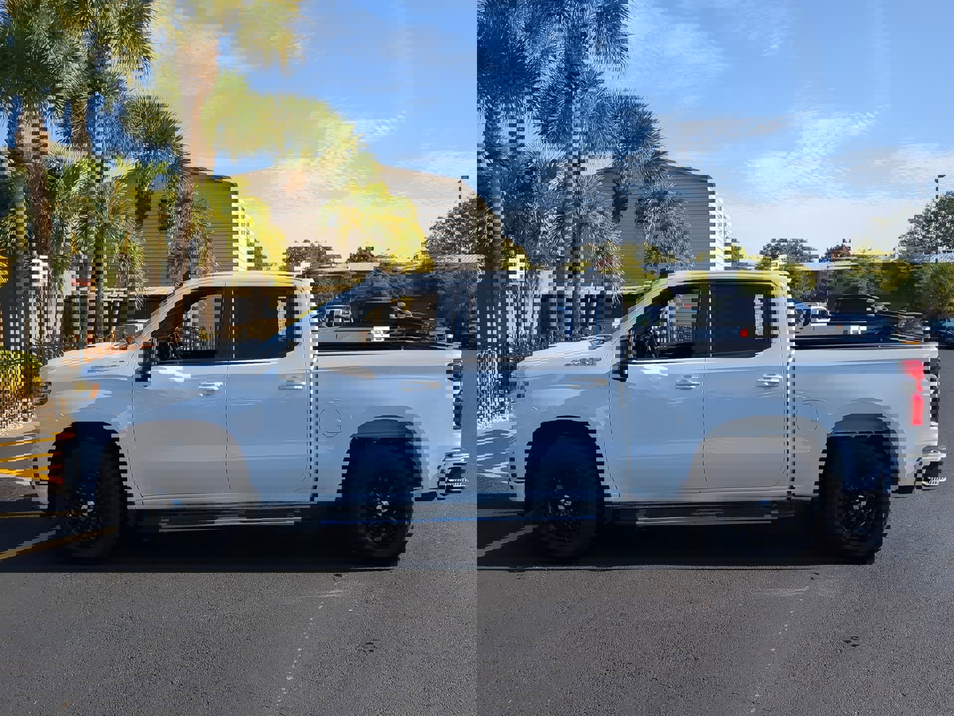 Used 2020 Chevrolet Silverado 1500 RST w/ All-Star Edition image 9