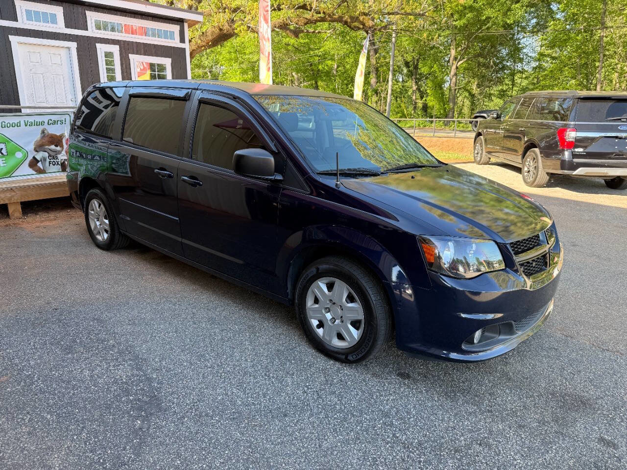 Used 2012 Dodge Grand Caravan SE FWD image 4