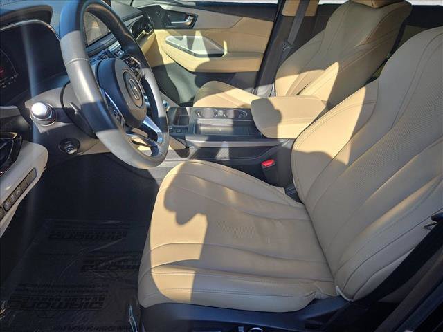 Certified 2025 Acura MDX w/ Technology Package FWD image 17