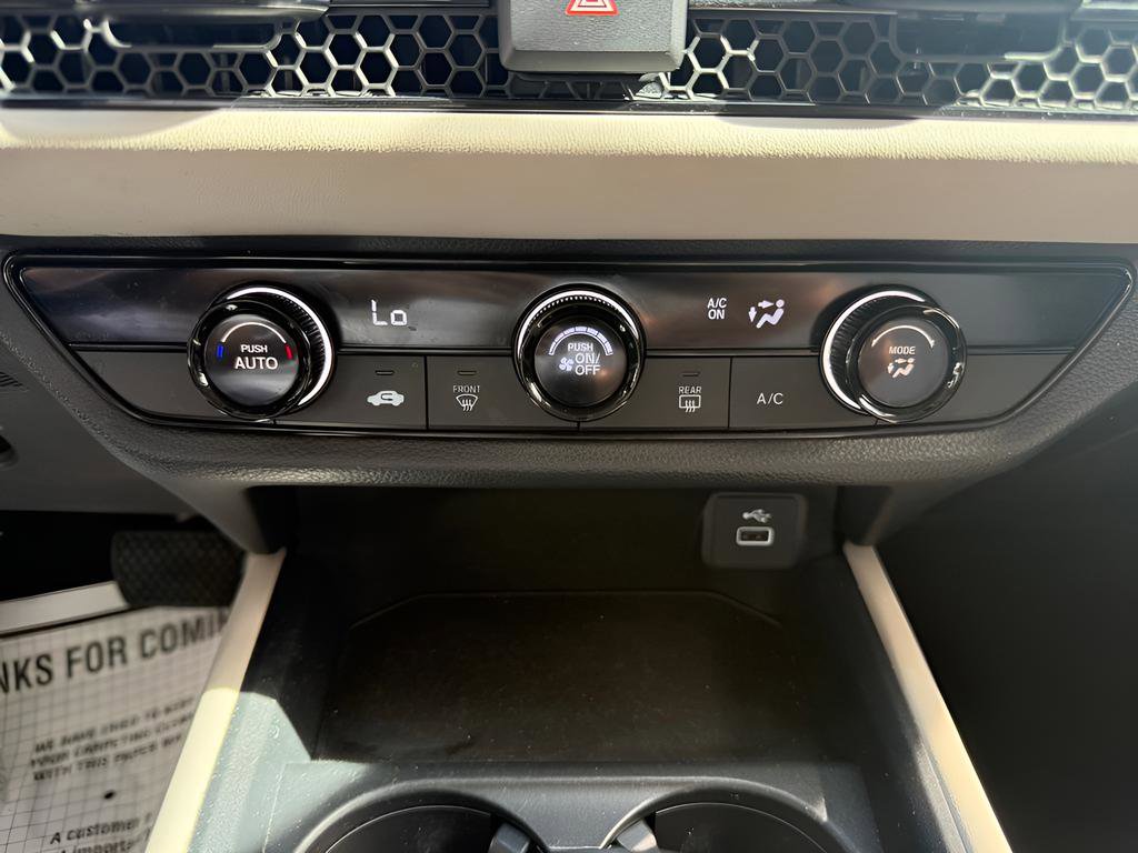 Certified 2024 Honda HR-V LX image 27