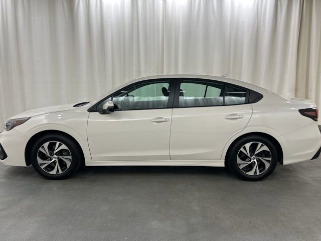 Used 2023 Subaru Legacy Premium AWD/4WD image 3