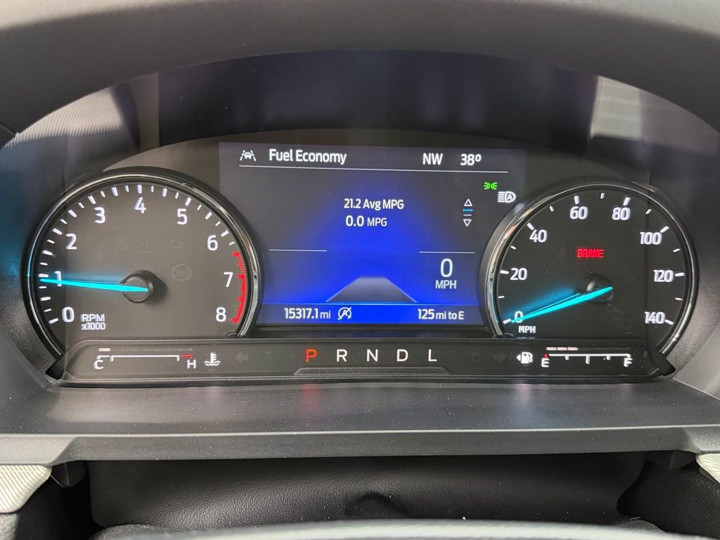 Used 2024 Ford Explorer XLT w/ Equipment Group 202A image 27