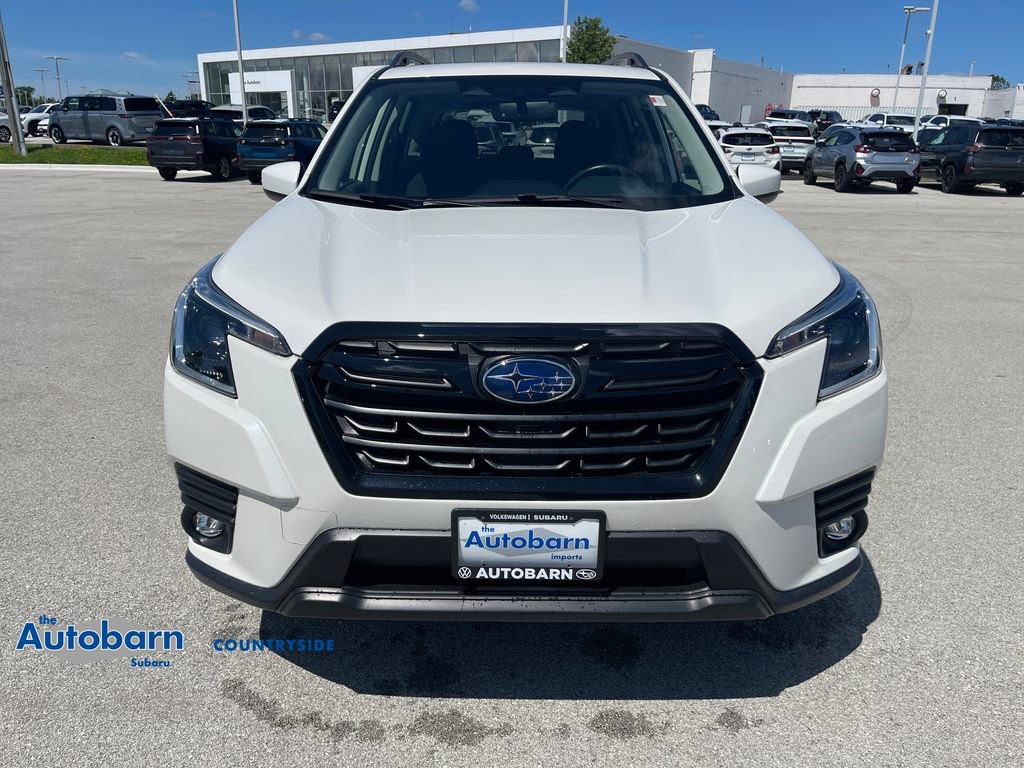 Used 2024 Subaru Forester Premium AWD/4WD image 8
