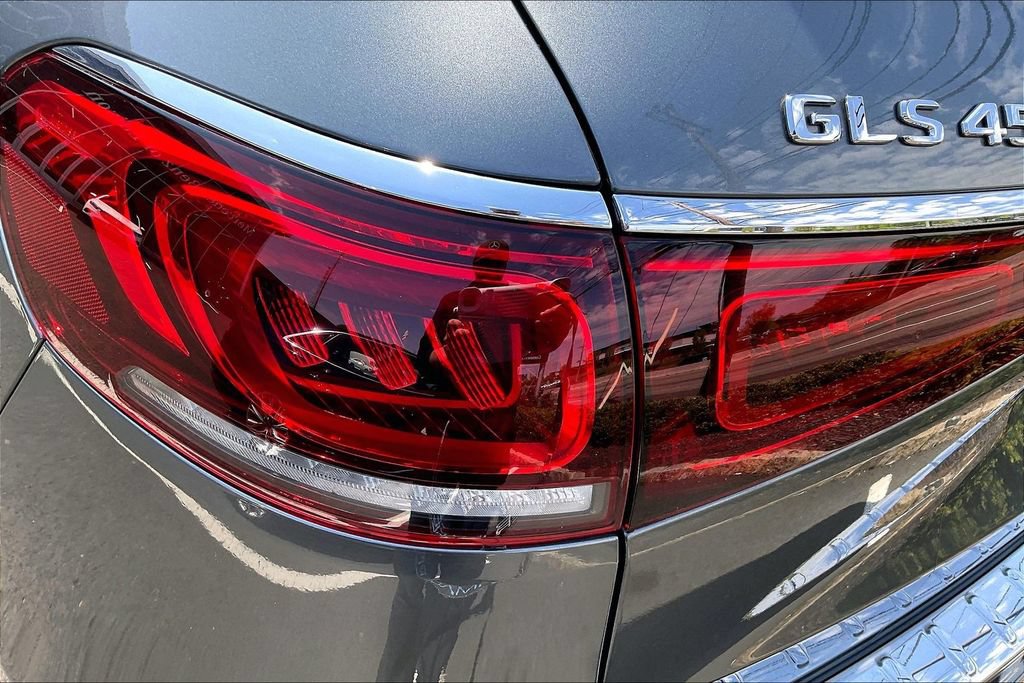 Certified 2023 Mercedes-Benz GLS 450 4MATIC image 26