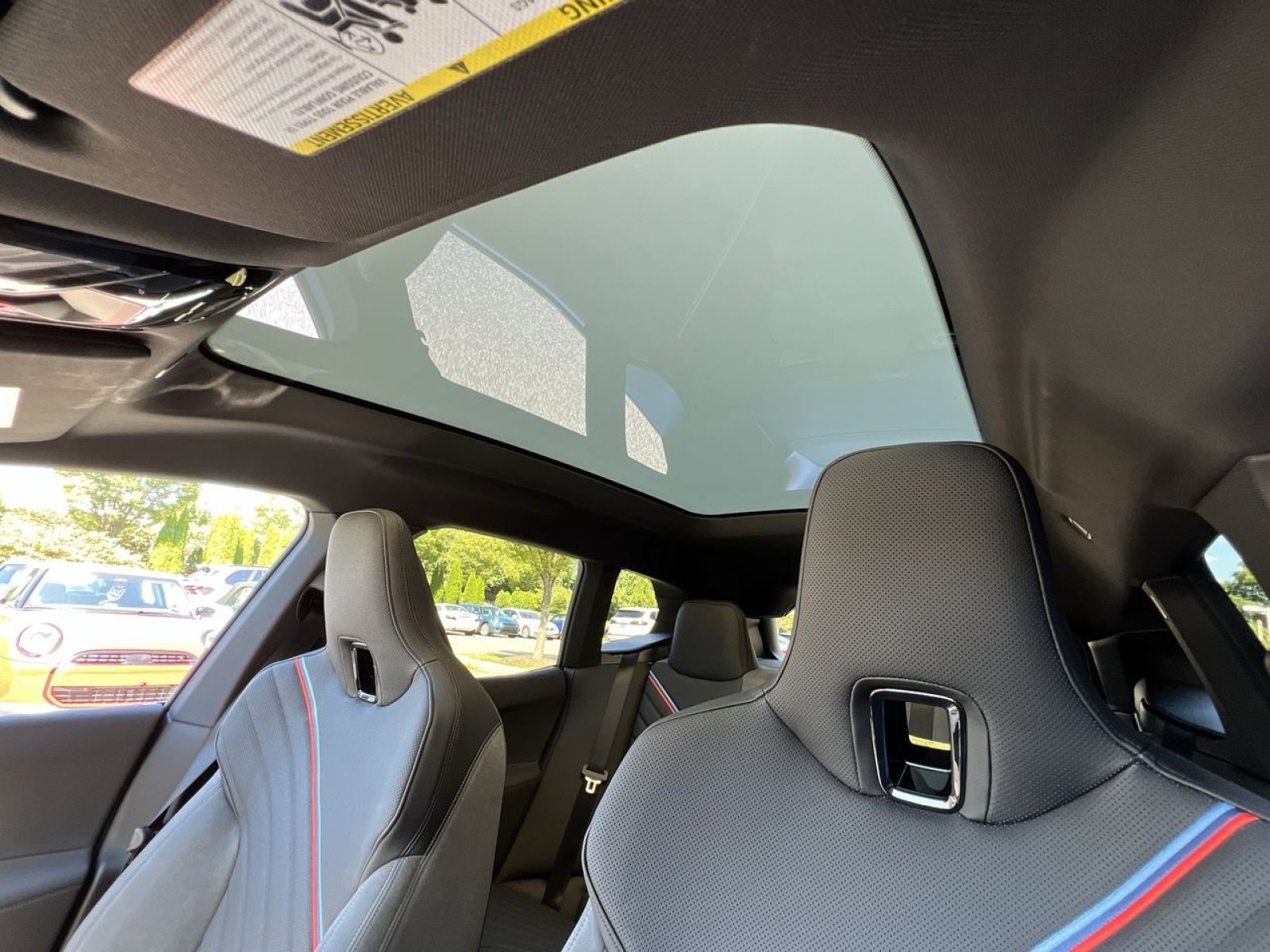 New 2026 BMW iX xDrive60 w/ M Sport Package image 21