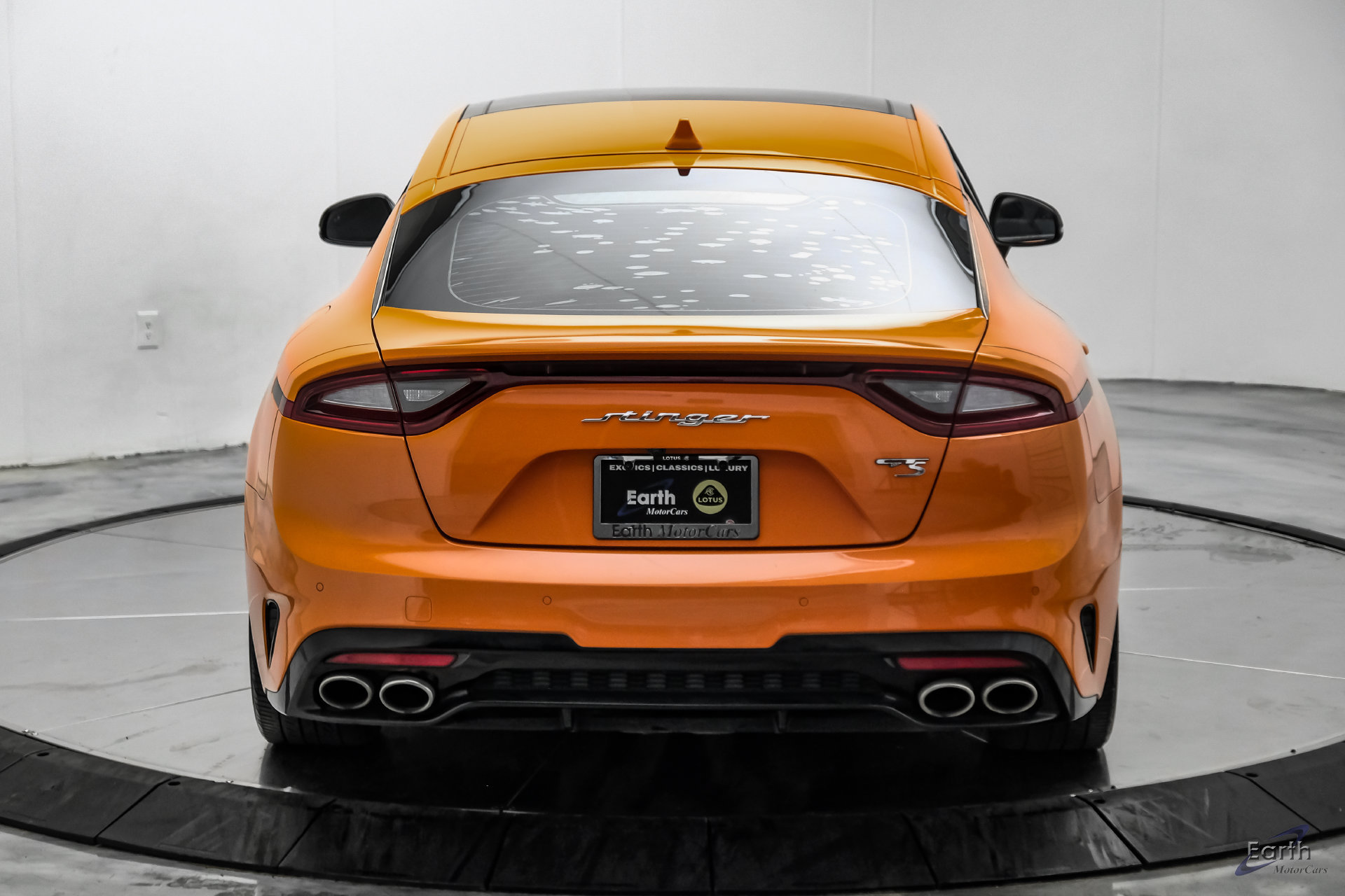 Used 2019 Kia Stinger GTS RWD image 13