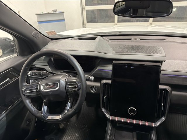 Used 2024 GMC Acadia AT4 image 25