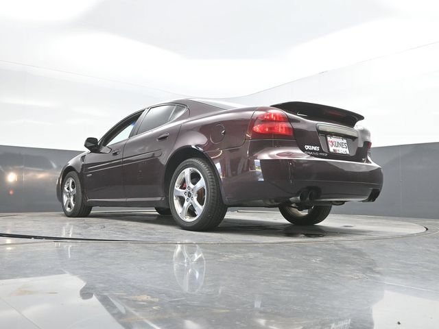 Used 2005 Pontiac Grand Prix GXP w/ Premium Audio Package FWD image 45