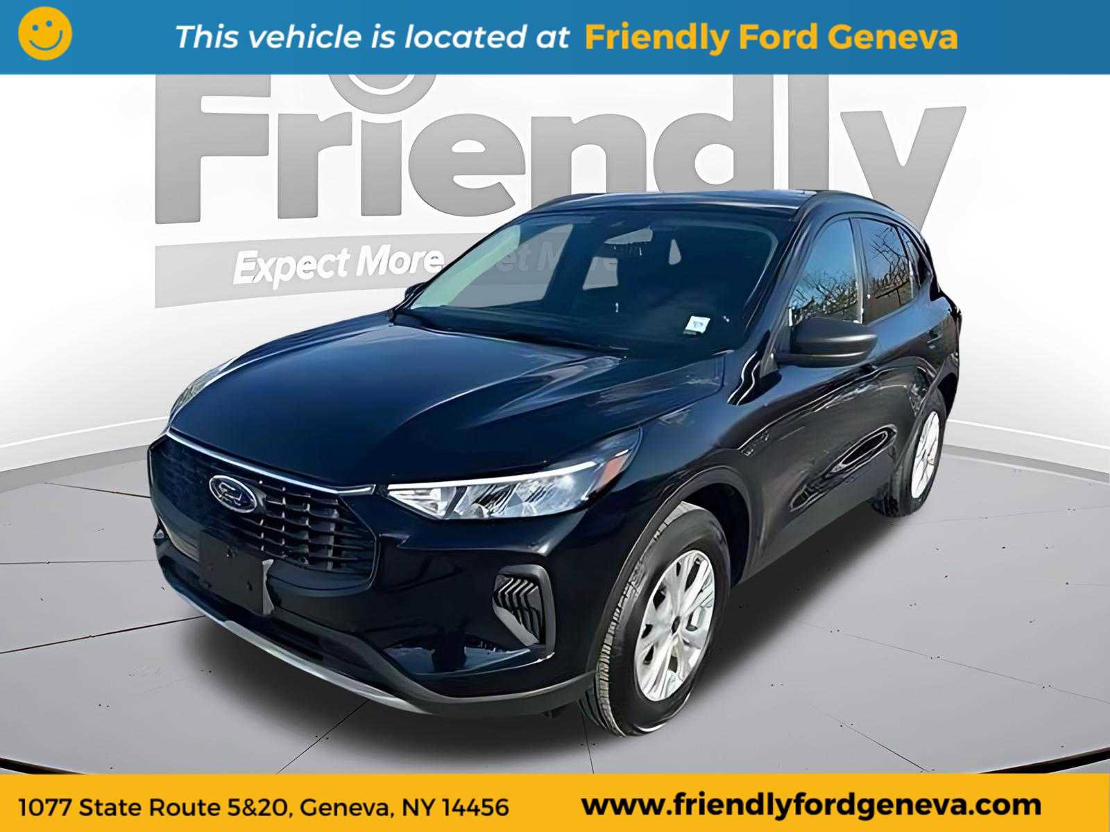 Used 2025 Ford Escape Active w/ Cold Weather Package image 1