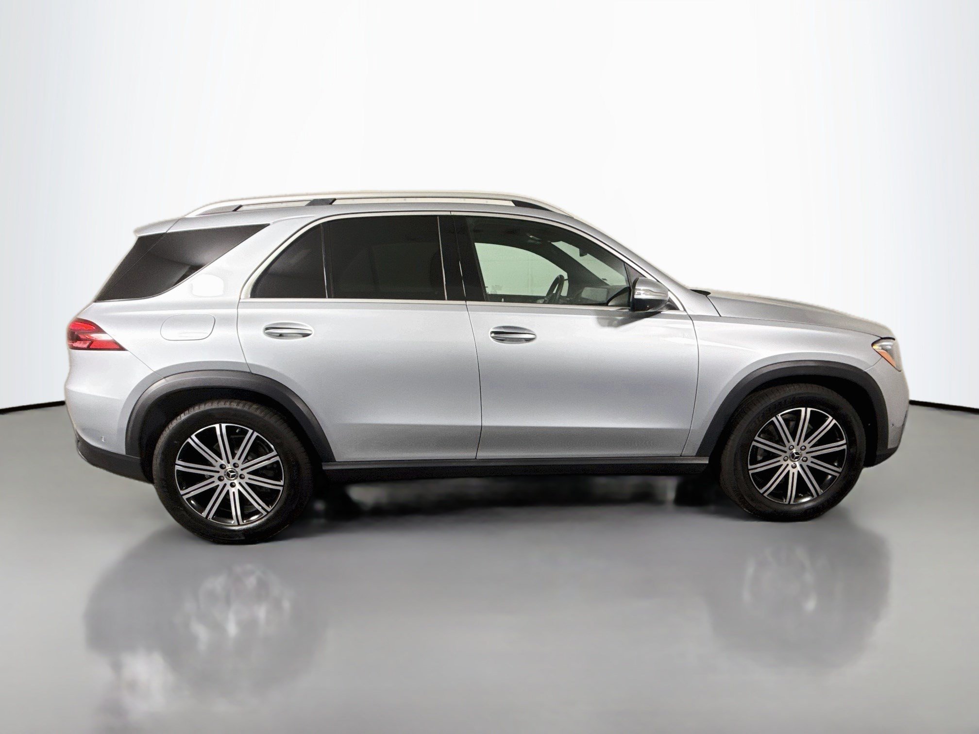 Used 2026 Mercedes-Benz GLE 350 4MATIC image 11