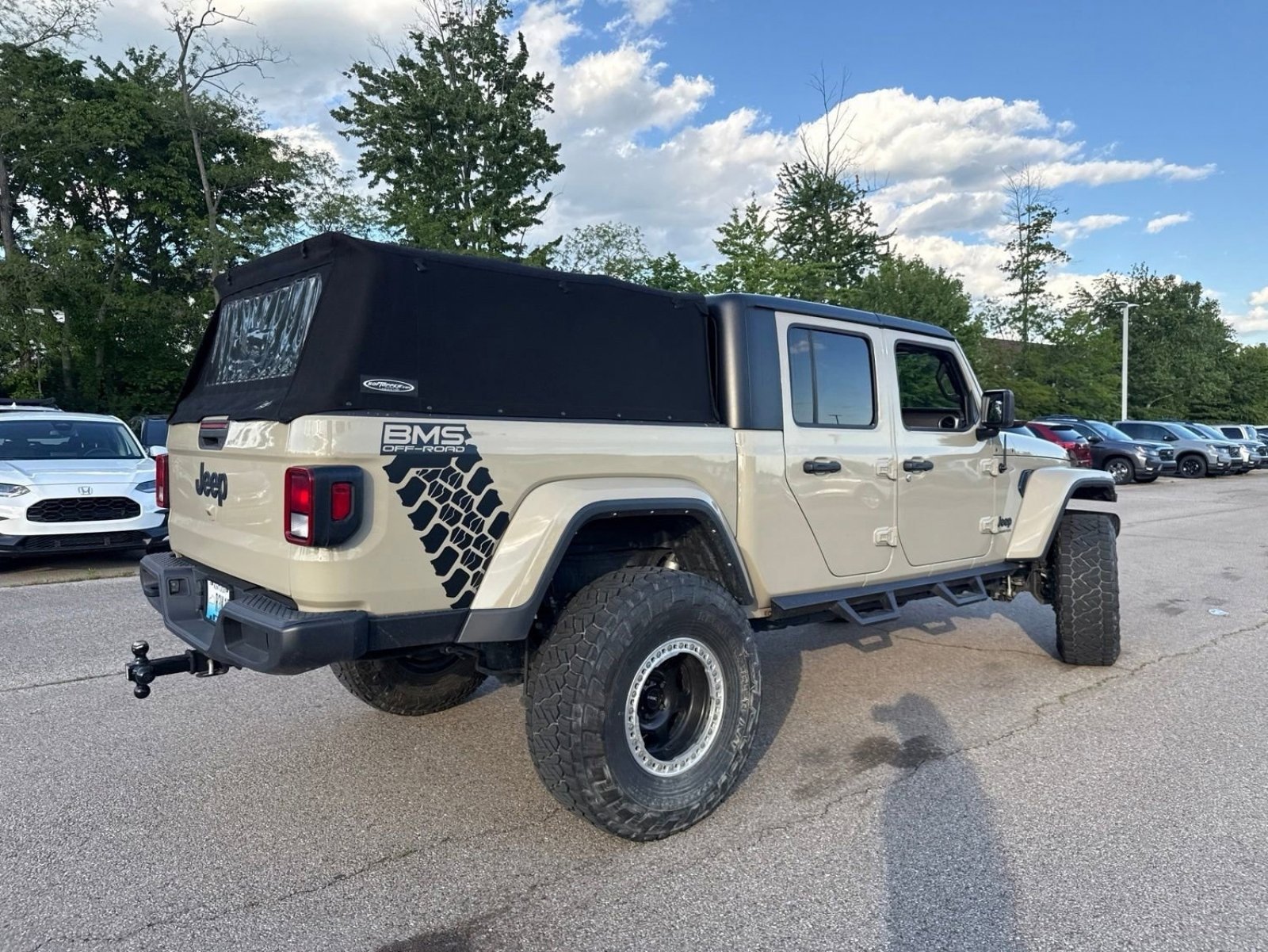 Used 2022 Jeep Gladiator Sport AWD/4WD image 37