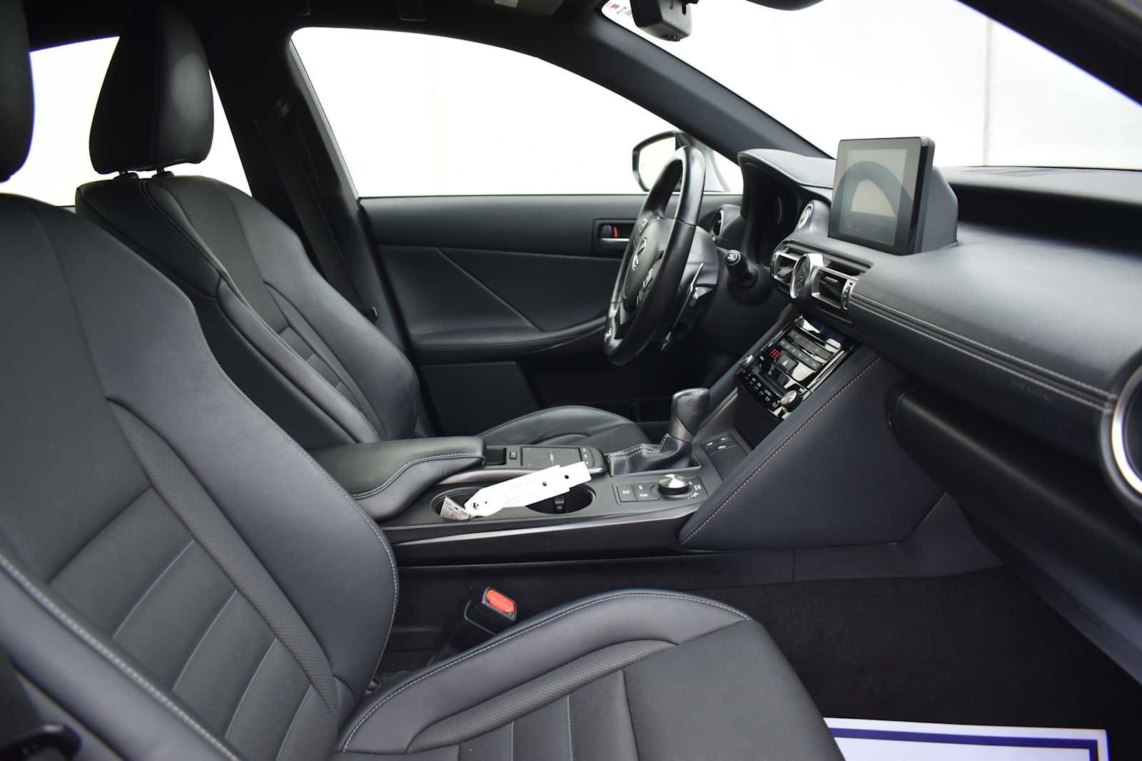 Used 2021 Lexus IS 350 F Sport w/ Accessory Package 2 AWD/4WD image 12