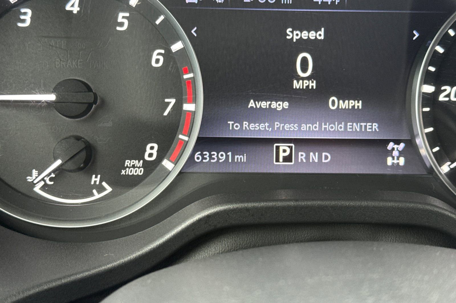 Used 2022 Nissan Titan SV w/ Accessory Utility Package image 27