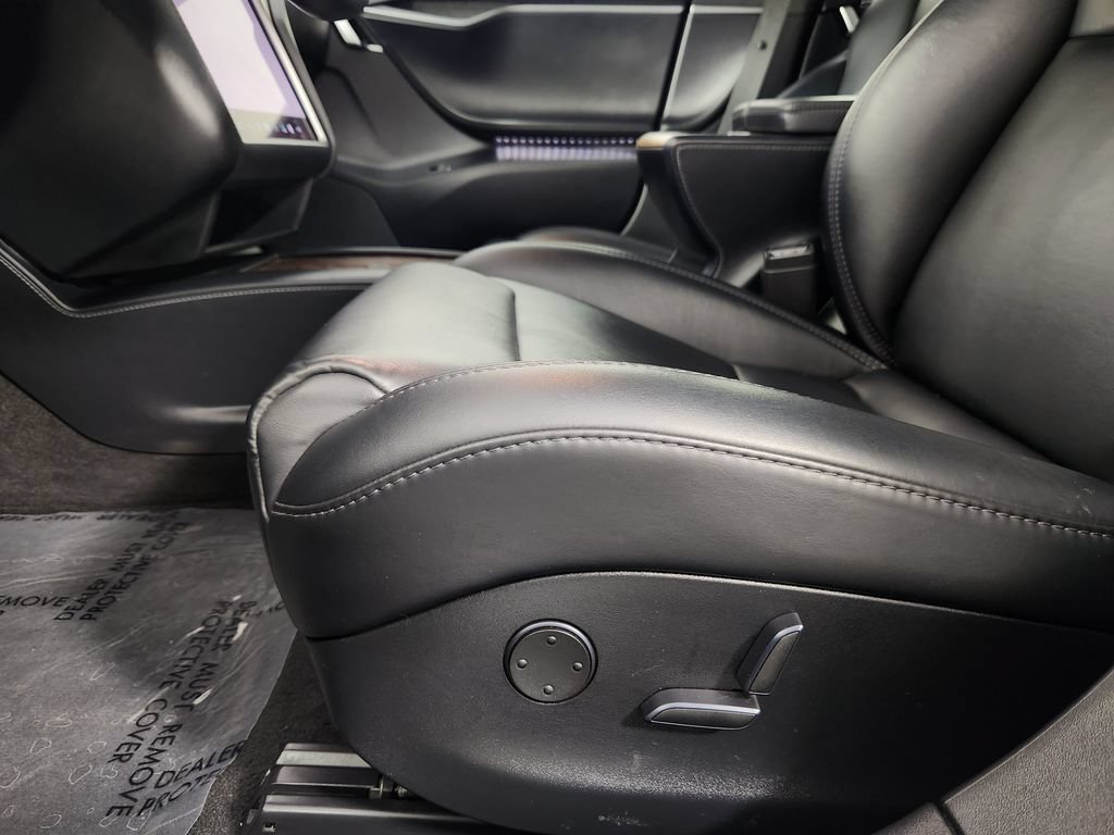 Used 2019 Tesla Model S Long Range AWD/4WD image 14