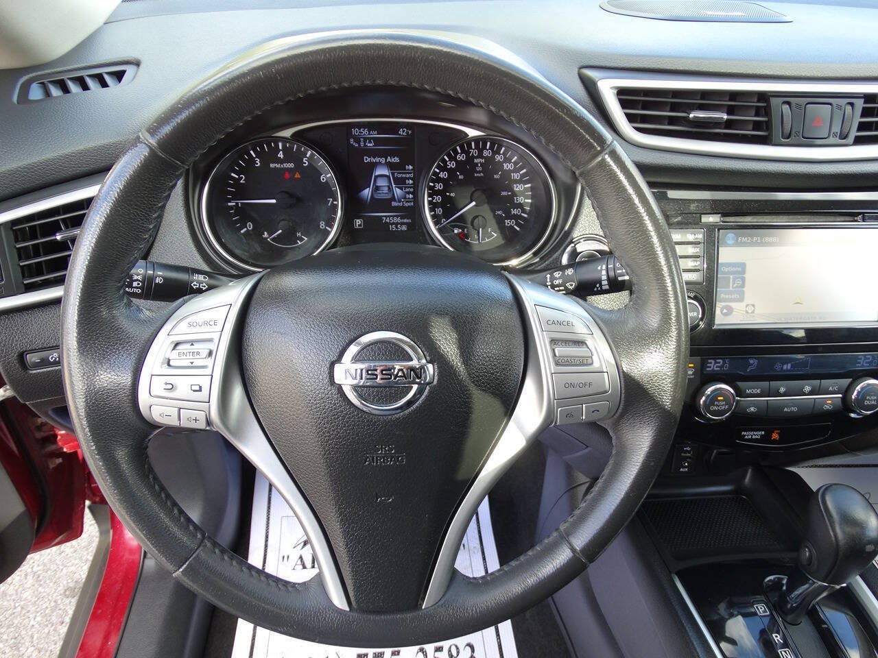 Used 2015 Nissan Rogue AWD SL w/ Premium Package image 18