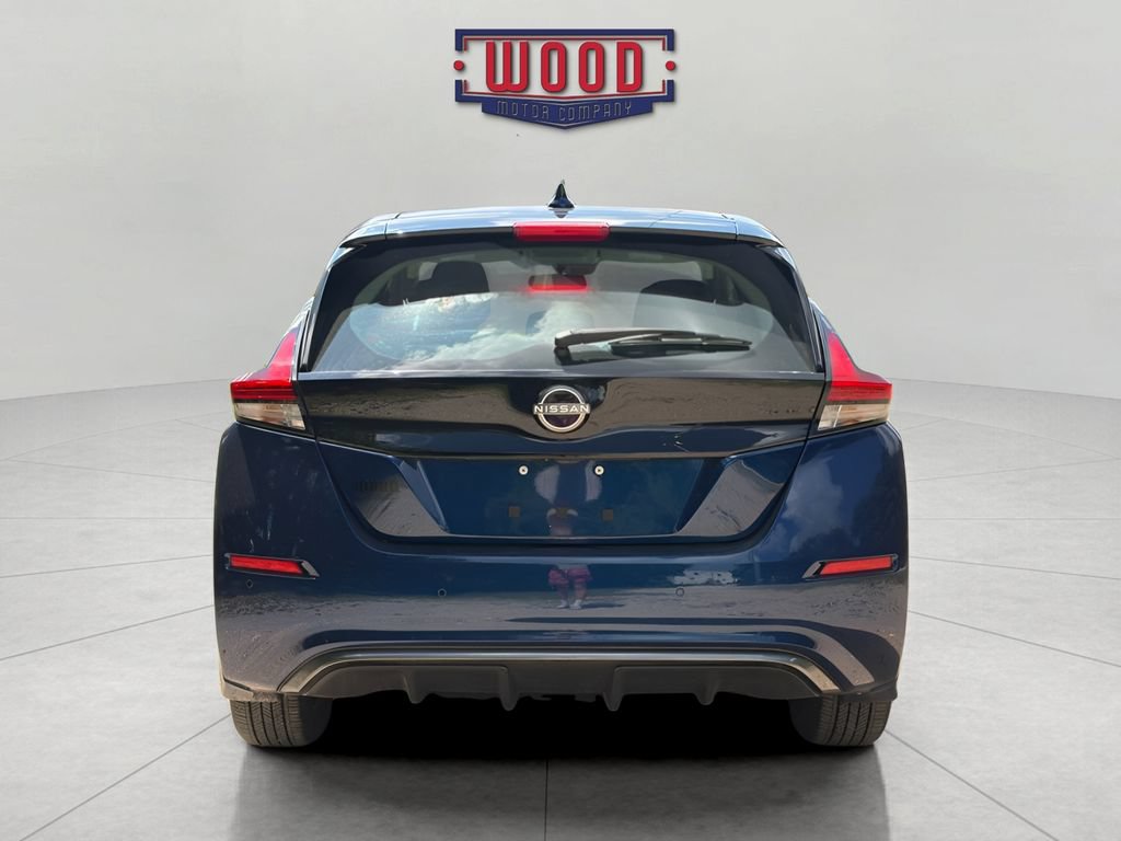 Used 2025 Nissan Leaf S FWD image 3